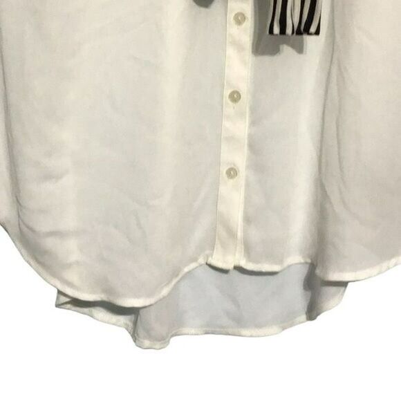 BCX Women's V-Neck Sleeveless Striped Scarf Top - Picture 5 of 9